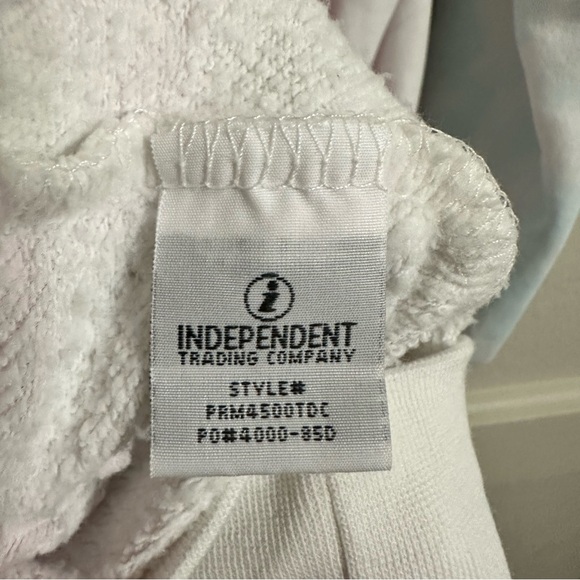 Mitchell & Ness Space Jam A New Legacy Tune Squad Retro Tie Dye Hoodie - Picture 8 of 10